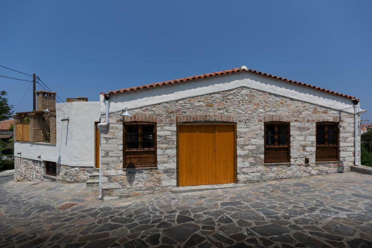 Villa Of The Old Olive Oil Factory Ágios Konstantínos Esterno foto